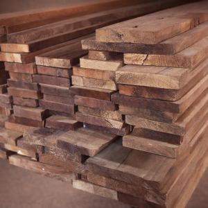 Noten planken en latten